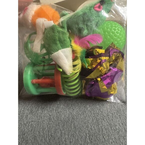 Lot of Brand New Interactive Cat Toys. G - Picture 3 of 3